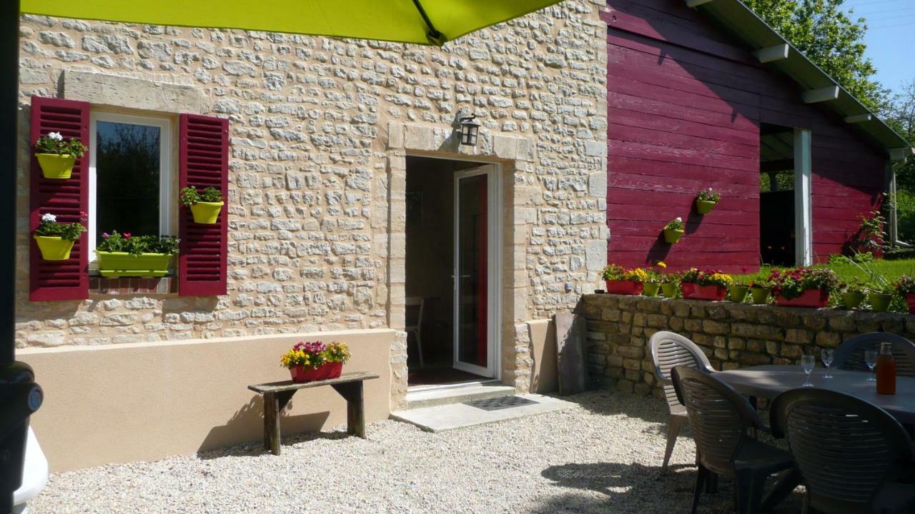 Gite De La Cour Vautier Mandeville-en-Bessin Exteriör bild